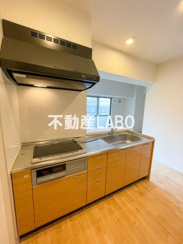 コージー千島のキッチン