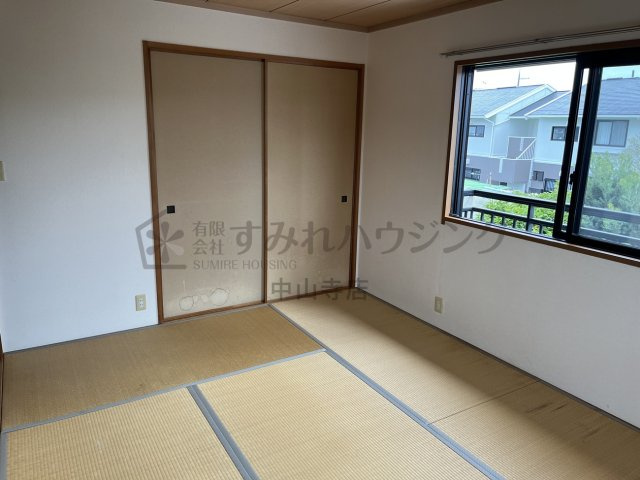 セントポーリア鴻池の和室