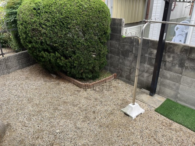 セントポーリア鴻池の庭