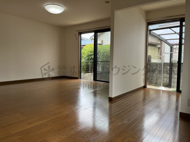 セントポーリア鴻池の居間・リビング