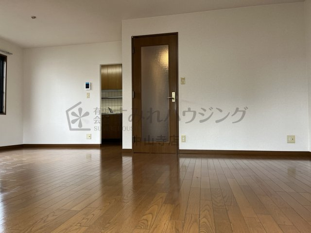 セントポーリア鴻池の居間・リビング