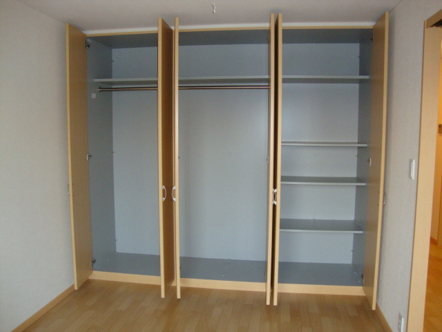 マッセリア雅の収納|南洋室クローゼット