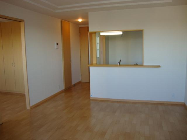 マッセリア雅の居間・リビング|カウンターキッチン