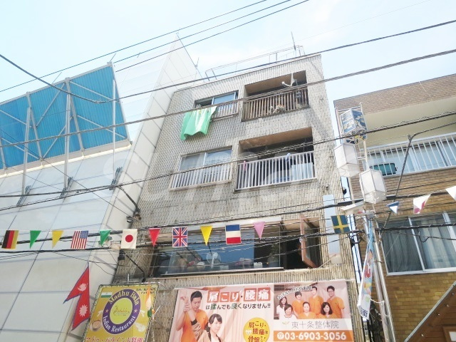 リヒトライフ侑里の外観|1976年5月築です☆