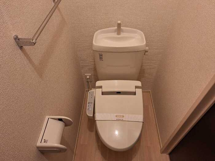 レ・セーナのトイレ