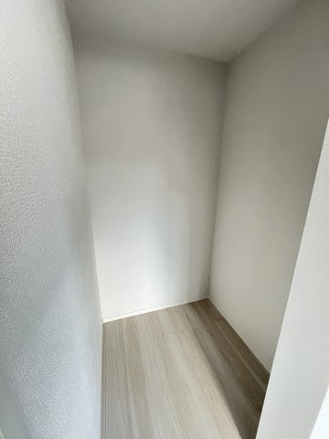 【収納】 | 福岡市西区今宿東1丁目1期　2号棟（全3棟）【仲介手数料無料・0円】 | 施工例。施工例は完成時と異なる場合があります。