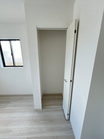 【収納】 | 福岡市西区今宿東1丁目1期　2号棟（全3棟）【仲介手数料無料・0円】 | 施工例。施工例は完成時と異なる場合があります。