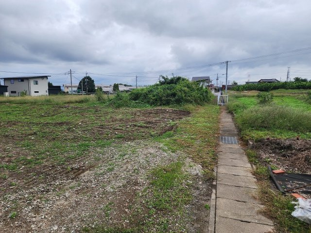 高崎市金古町土地④号地の前面道路含む現地写真