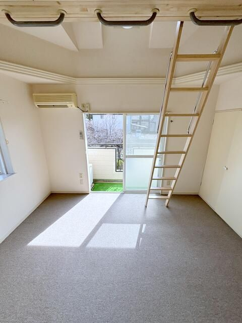 スカイハイツⅡの洋室