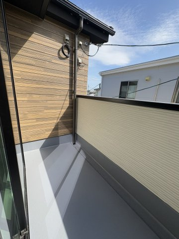 【バルコニー】 | 福岡市西区今宿東1丁目1期　3号棟（全3棟）【仲介手数料無料・0円】 | 施工例。施工例は完成時と異なる場合があります。