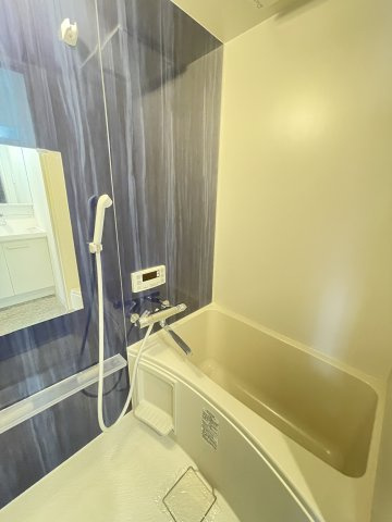 ARPEGGIO三宮の浴室