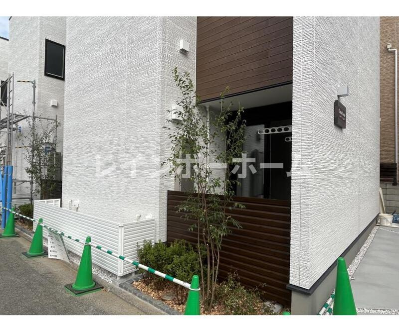 【仲介手数料：50％OFF】対象物件！のバルコニー|外からの目が気にならないバルコニーで洗濯物が干せます