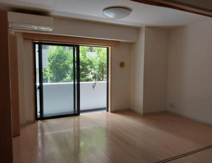 【居間・リビング】