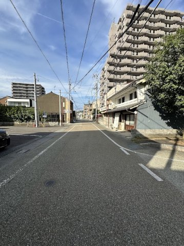 土地　長良福光の前面道路含む現地写真