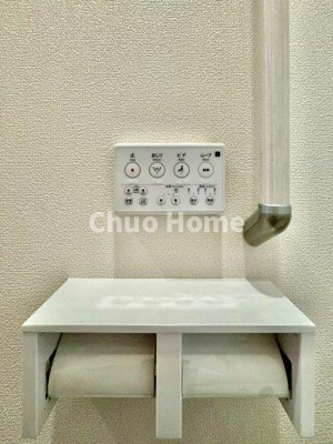 【内装】 | 葛飾区東水元3丁目新築分譲住宅 | 【ウォシュレット】清潔に使いたいお手洗いには最適な設備です。もちろんウォームレットも標準装備です。