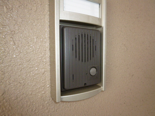 グランパス吉備のセキュリティ|玄関インターホン