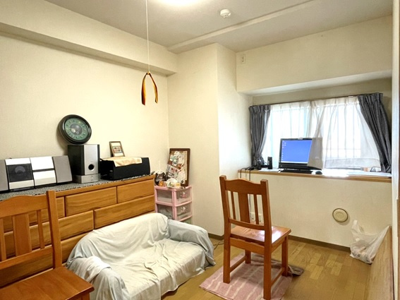 ポレスター西条の洋室|北側洋室です