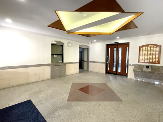 ポレスター西条のその他共用部分|1階共用部です