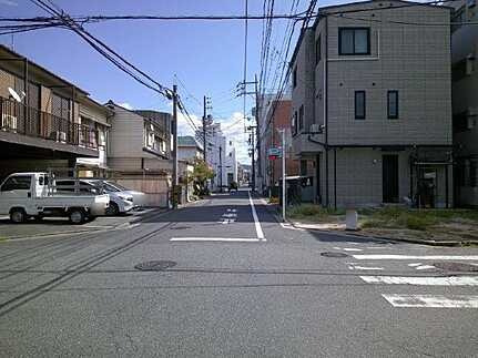 広島市西区三篠北町　土地(JS)の前面道路含む現地写真