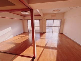 【居間・リビング】 | 都島ロイヤルハイツ