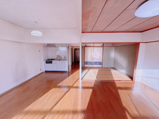 【居間・リビング】 | 都島ロイヤルハイツ