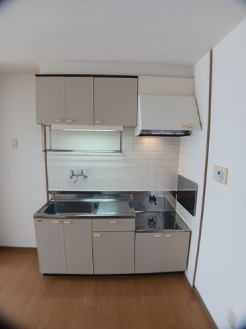 ローズパーク戸ケ崎　　 刈谷市近郊の賃貸はクラスホームのキッチン|キッチンでお料理をお楽しみください