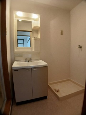 ローズパーク戸ケ崎　　 刈谷市近郊の賃貸はクラスホームの収納|ちょっとした収納スペースも充実しています