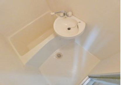 アメニティスエの浴室