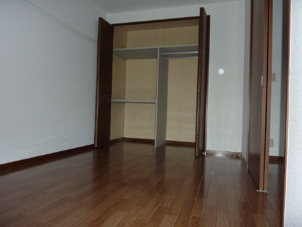 ドエル善十の収納