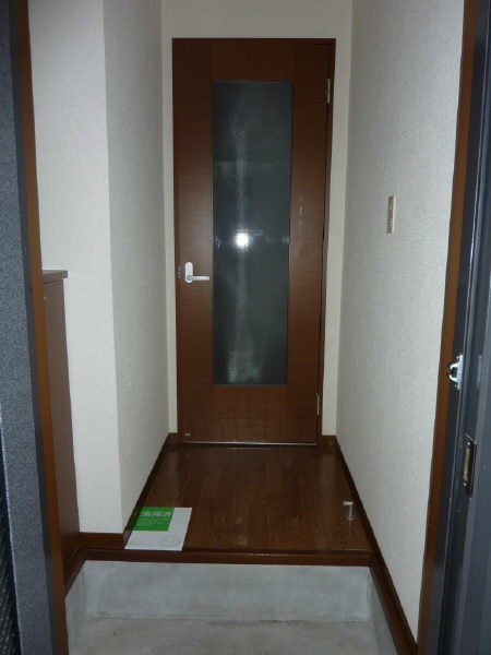 ドエル善十の玄関