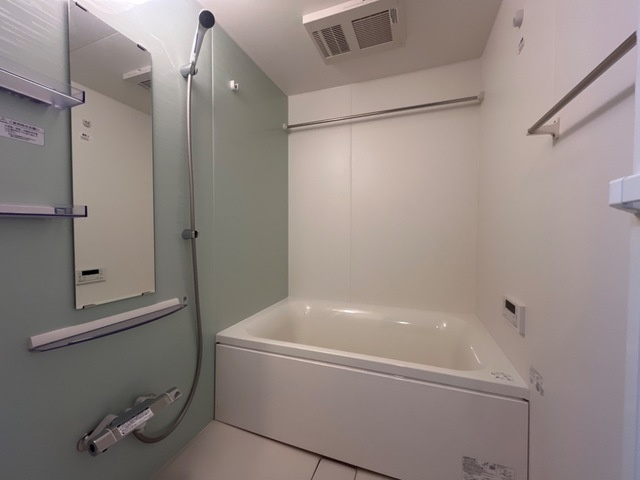 グランハイツNの浴室