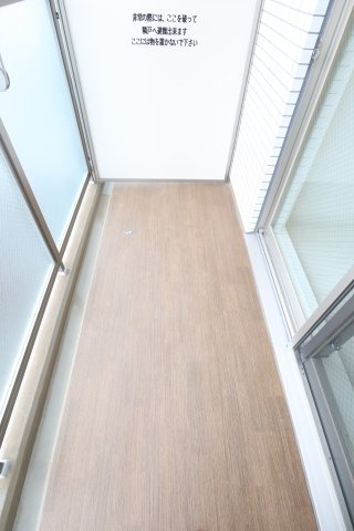 大阪市都島区都島北通２丁目の賃貸マンションのバルコニー