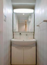 【洗面所】 | ガラ・シティ神田淡路町 | 使いやすい洗面所です