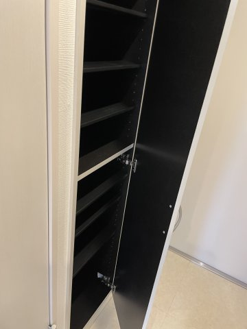 川崎市多摩区菅６丁目の賃貸マンションの収納