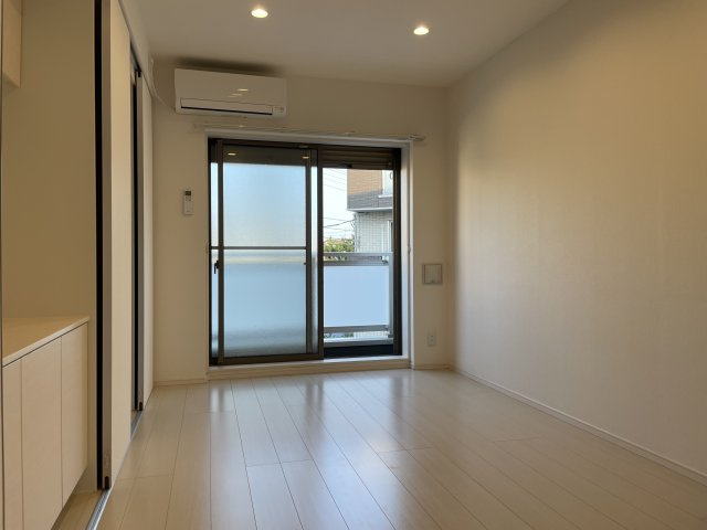 川崎市多摩区菅６丁目の賃貸マンションの居間・リビング