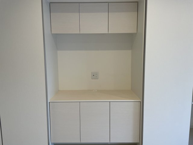 川崎市多摩区菅６丁目の賃貸マンションの収納