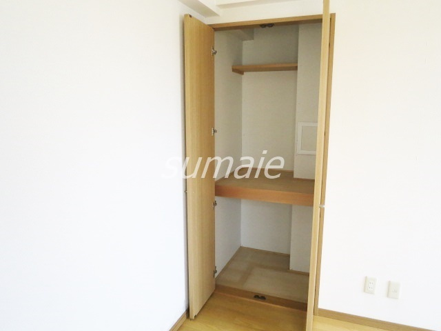 スカイプラザの収納|洋室の収納です♪