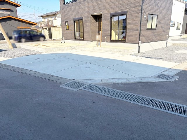 ひたちなか市稲田10期　新築戸建て　1号棟の駐車場|4台駐車できるカースペース！