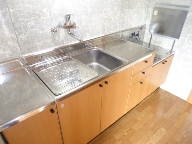 エバールミナス志乃　　刈谷市近郊の賃貸はクラスホームのキッチン|キッチン