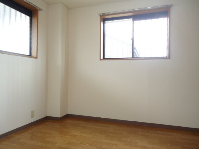 エバールミナス志乃　　刈谷市近郊の賃貸はクラスホームの内装|洋室（5帖）