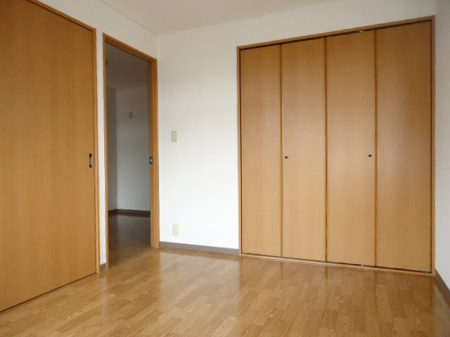 エバールミナス志乃　　刈谷市近郊の賃貸はクラスホームの内装|洋室（6帖東）