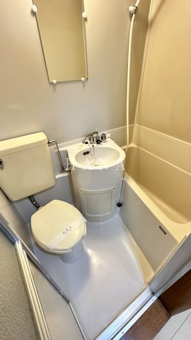 ミッレ・ミリアの浴室|他部屋参照