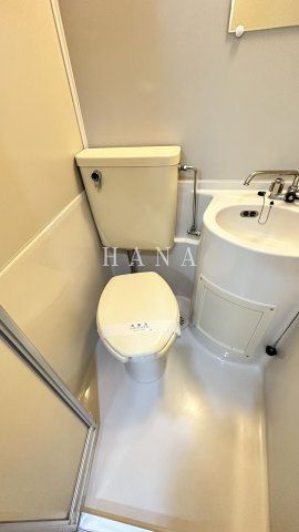 ミッレ・ミリアのトイレ|他部屋参照