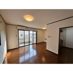 カーサフィオーレの居間・リビング