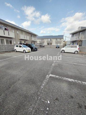 セジュール梅ノ木B棟の駐車場