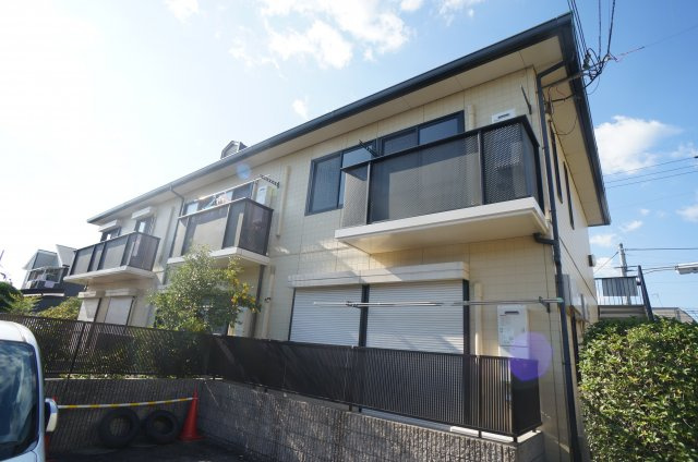 セントポーリア鴻池の外観