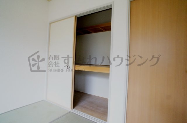 セントポーリア鴻池の収納|参考、同建物・同間取りの号室