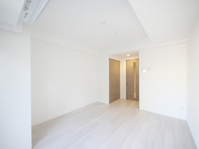 【寝室】 | ラヴィータ難波元町