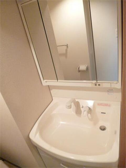 新宿区原町１丁目の賃貸マンションの洗面所