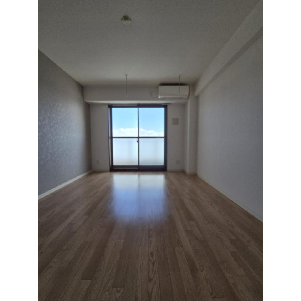 ＳＡ-ＣＯＵＲＴ(エスア コート)の居間・リビング|洋室